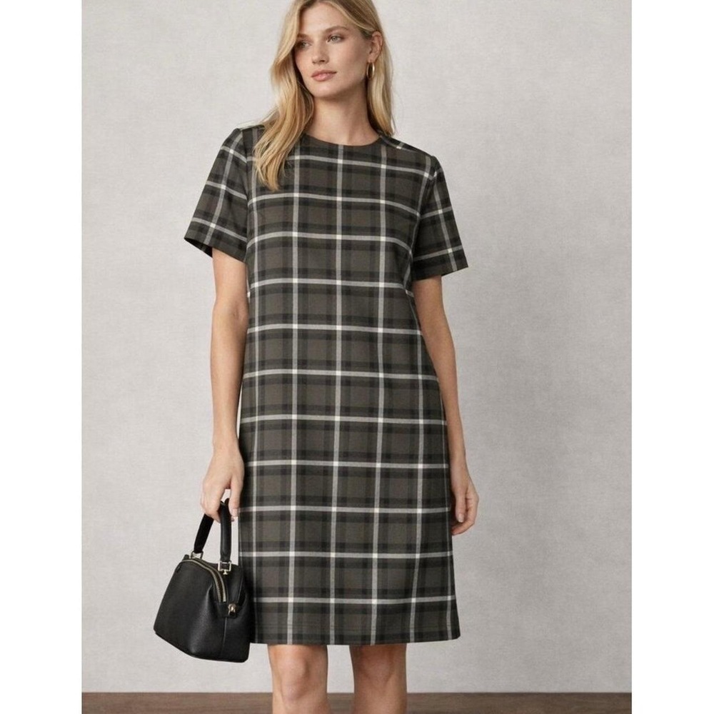 Banana Republic Plaid Short Sleeve Shift womens Dress Size Small preppy chic